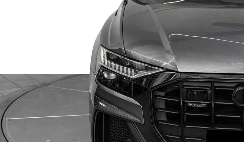 
								Audi Q8 60 TFSI e quattro S line full									