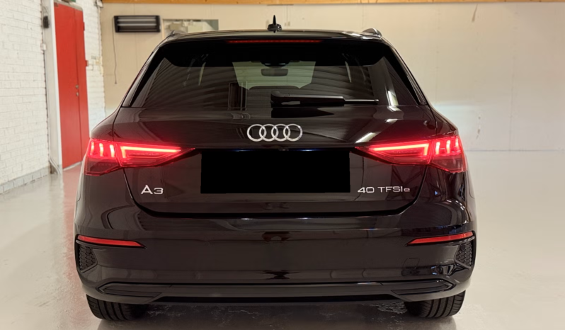 
								Audi A3 Sportback 40 TFSI e Advanced full									