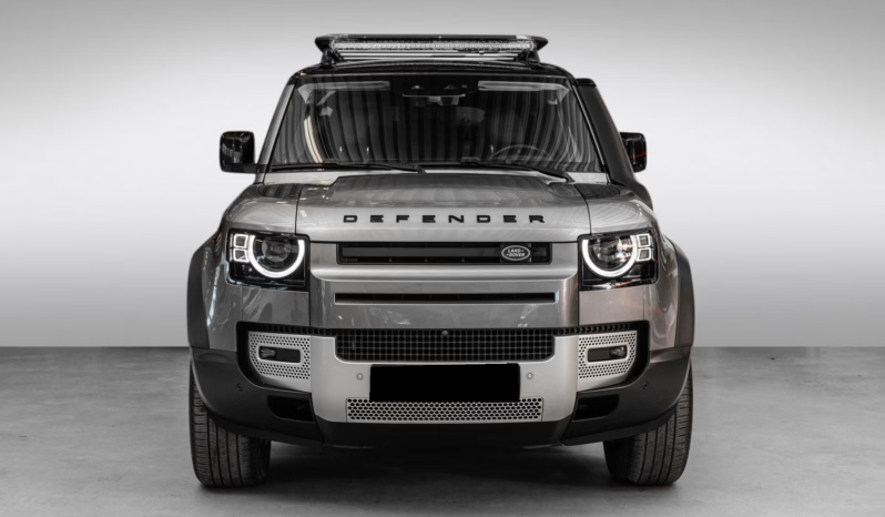 
								Land Rover Defender 110 D240 First Edition full									