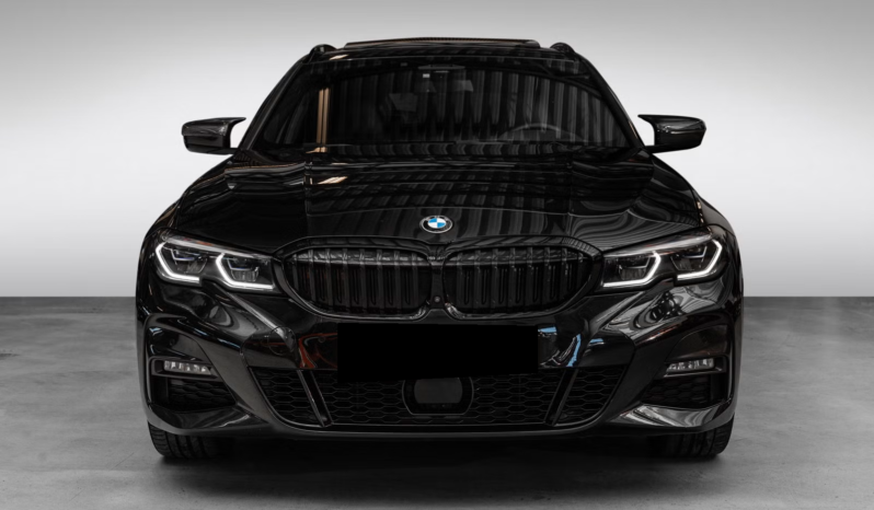 
								BMW 330e xDrive M Sport full									