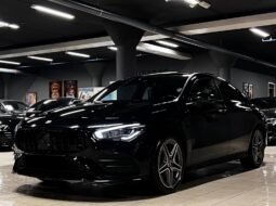 Mercedes-Benz CLA 250 e AMG Line / 2x AMG