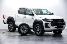 Toyota HiLux 2.8 D-4D 204 ch D-Cab 4WD GR Sport