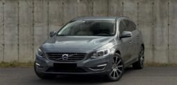 Volvo V60 D5 Twin Engine AWD Momentum