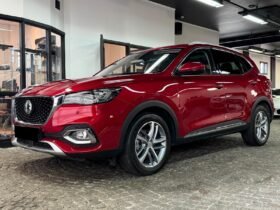 MG EHS Trophy Luxury Plug-in Hybrid