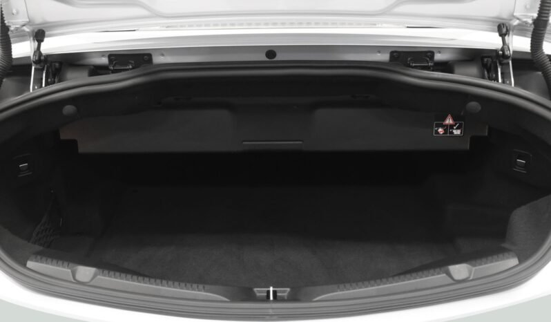 
								Mercedes-Benz E 300 AMG full									