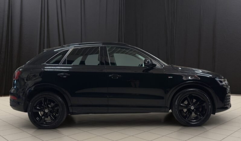 
								Audi Q3 1.4 TFSI 150 ch S line full									