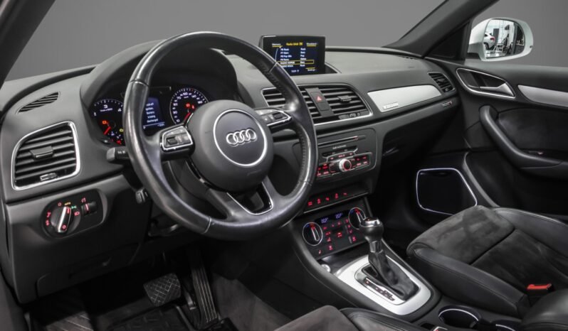 
								Audi Q3 2.0 TDI 150 ch quattro S line S tronic full									