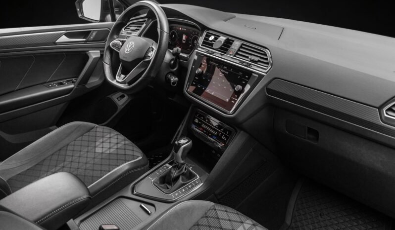 
								Volkswagen Tiguan eHybrid 245 ch R-Line full									
