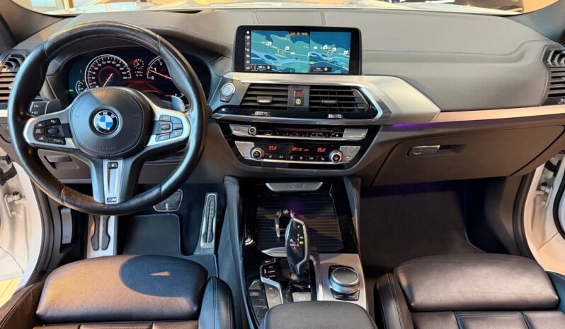 
								BMW X4 xDrive20i M Sport full									