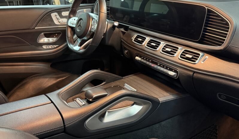 
								Mercedes-Benz GLE 350 de Coupé AMG full									