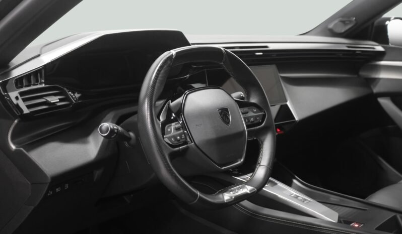 
								Peugeot 408 GT Plug-in Hybrid full									