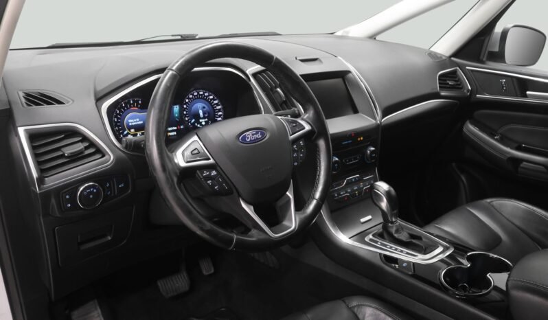 
								Ford S-MAX Titanium full									