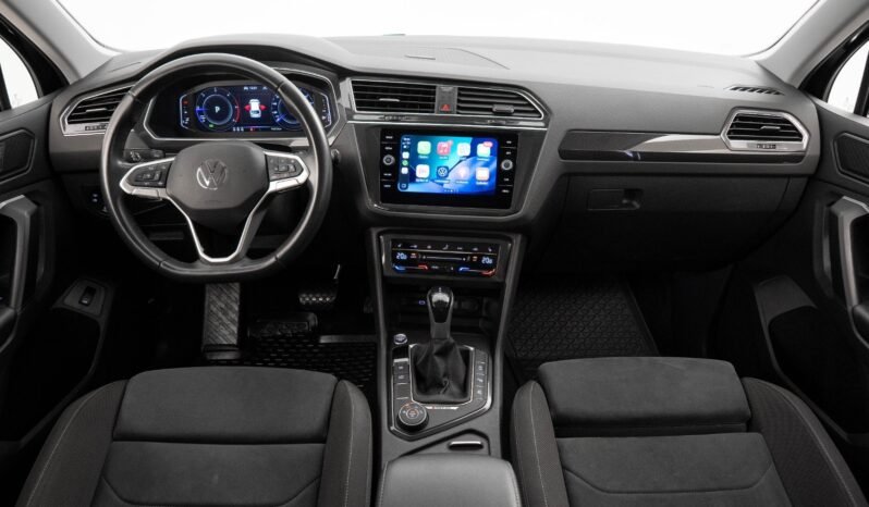 
								Volkswagen Tiguan 2.0 TDI 4Motion DSG full									