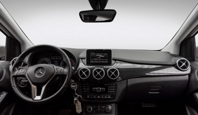 
								Mercedes-Benz B 180 122 ch – S-Tourer full									