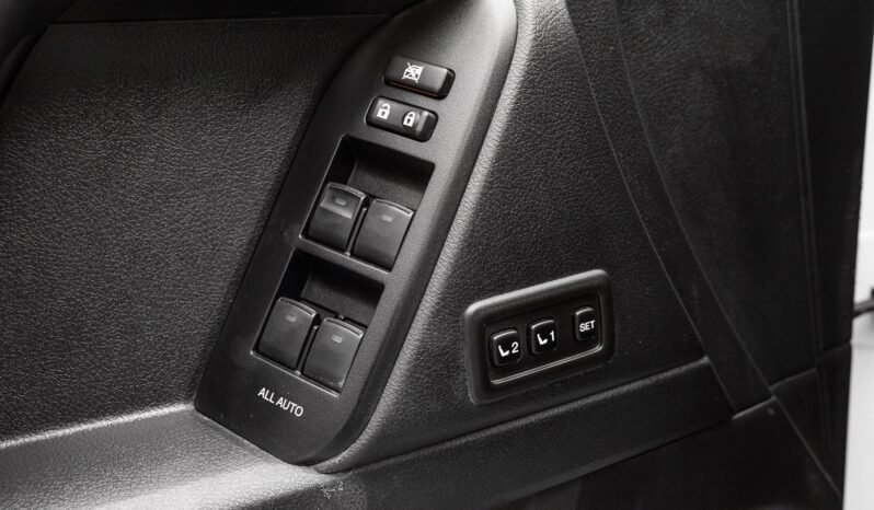 
								Toyota Land Cruiser 150 VX – 177 ch full									