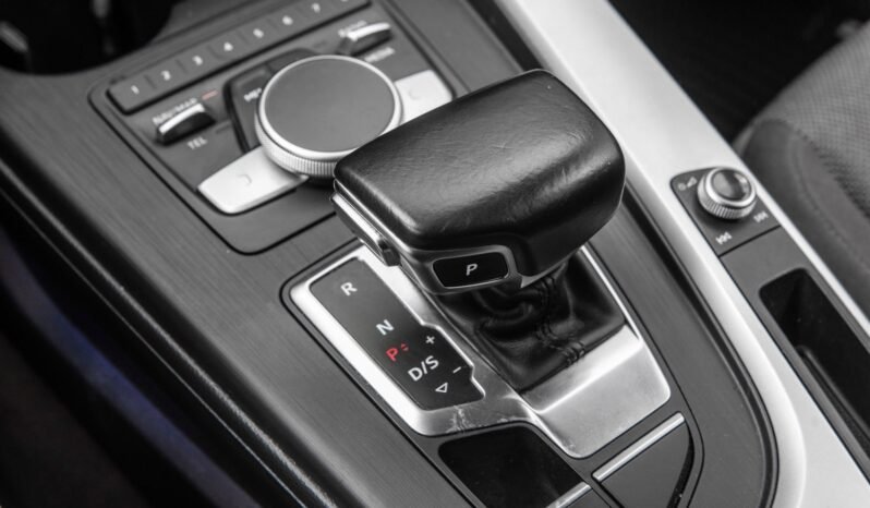 
								Audi A4 allroad 2.0 TDI 190 ch quattro full									