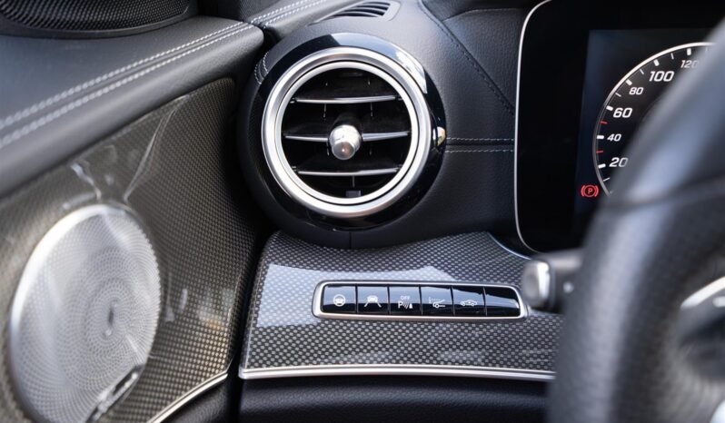 
								Mercedes-Benz E 43 AMG 4MATIC full									