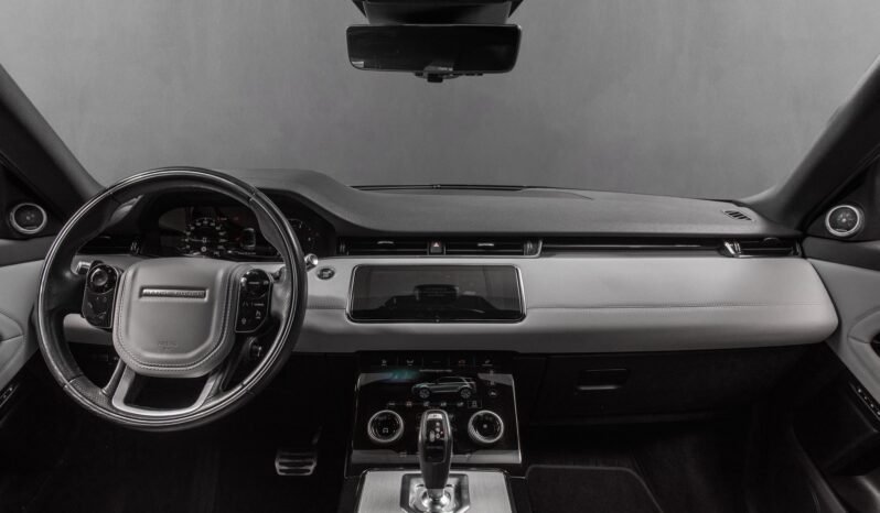 
								Land Rover Range Rover Evoque 2.0D R-Dynamic full									