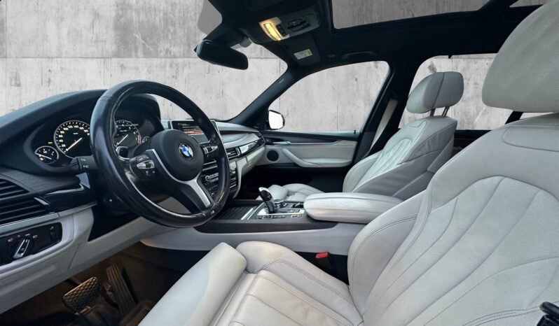 
								BMW X5 xDrive40e M-Sport full									