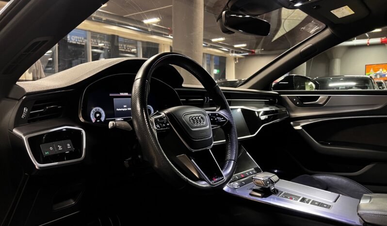 
								Audi A7 55 TFSI V6 S line full									