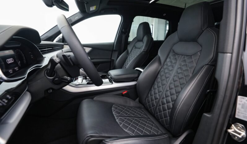 
								Audi Q7 60 TFSI e quattro S line full									