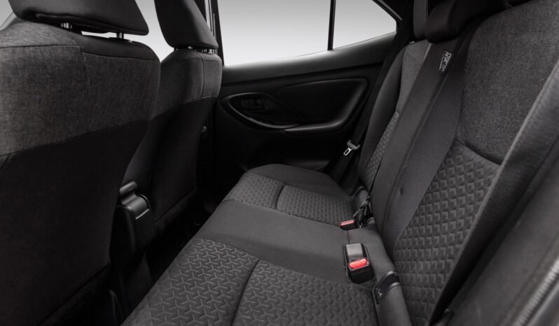 
								Toyota Yaris Cross 1.5 Hybrid 178 ch Active Tech AWD-i full									