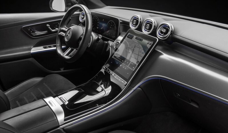 
								Mercedes-Benz GLC 220 d 4MATIC AMG-Line full									