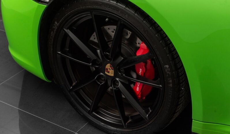 
								Porsche 911 Carrera S Cabriolet full									