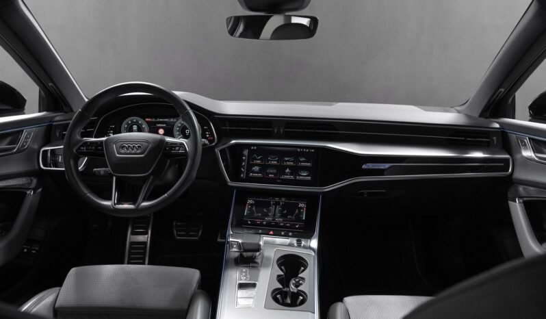 
								Audi A6 55 TFSI e Avant S-Line full									
