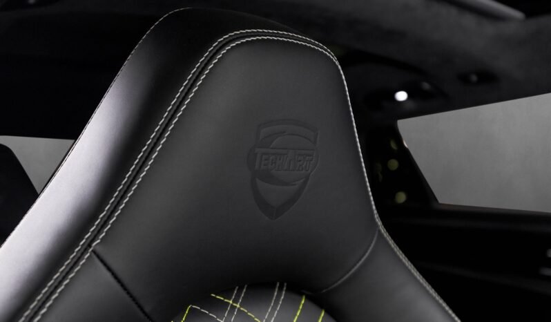 
								Porsche Panamera Turbo S Techart Grand GT full									