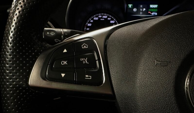 
								Mercedes-Benz C 350 e full									