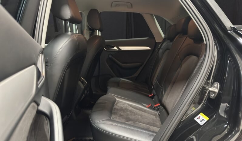 
								Audi Q3 1.4 TFSI 150 ch S line full									