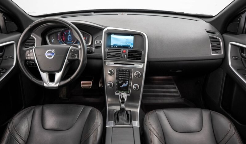 
								Volvo XC60 D5 AWD Summum full									
