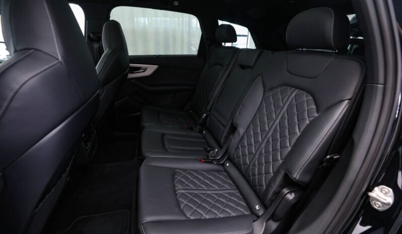 
								Audi Q7 60 TFSI e quattro S line full									