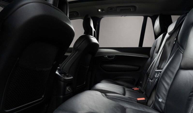 
								Volvo XC90 T8 AWD Inscription full									