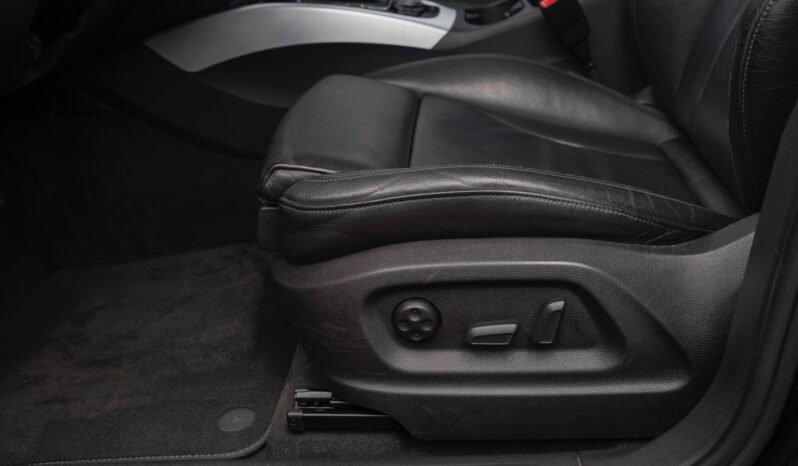 
								Audi Q5 2.0 TDI quattro 170 ch S line full									