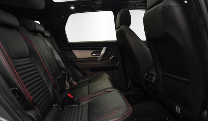 
								Land Rover Discovery Sport P300e AWD R-Dynamic full									