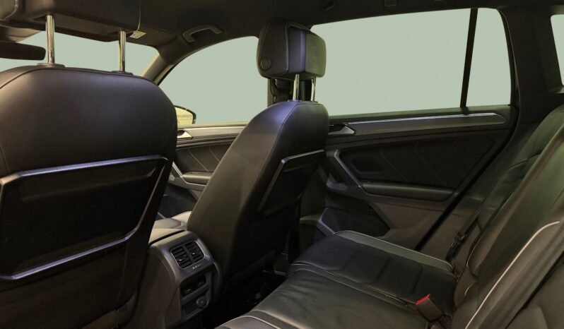 
								Volkswagen Tiguan 150 ch 4MOTION DSG R-Line full									