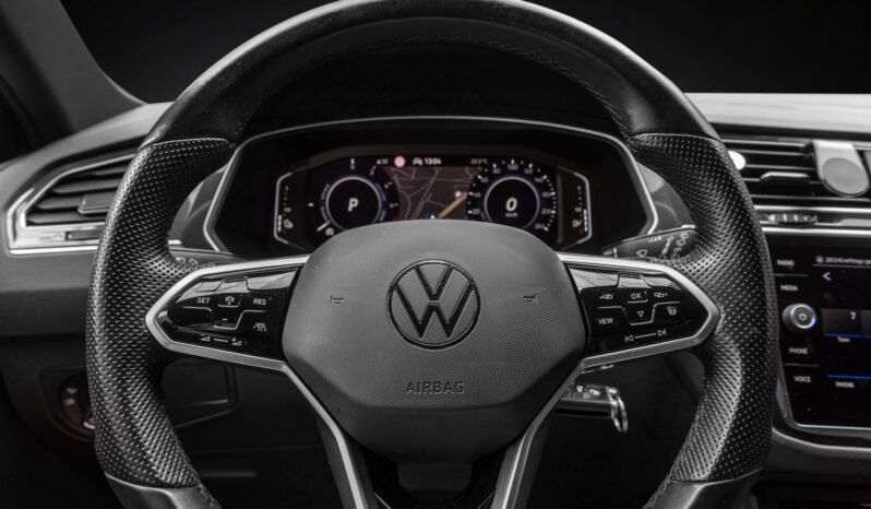
								Volkswagen Tiguan eHybrid 245 ch R-Line full									