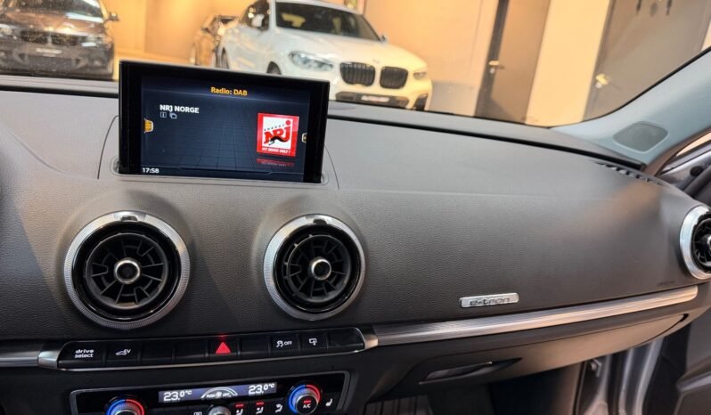 
								Audi A3 e-tron Facelift full									