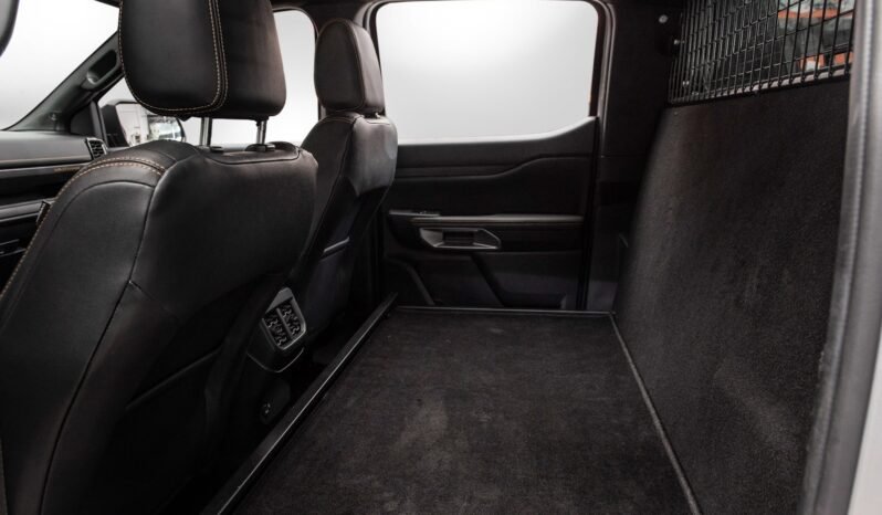 
								Ford Ranger Double Cab 3.0 V6 full									