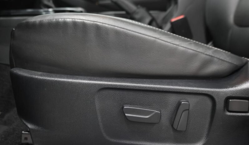 
								Isuzu D-Max Double Cab full									