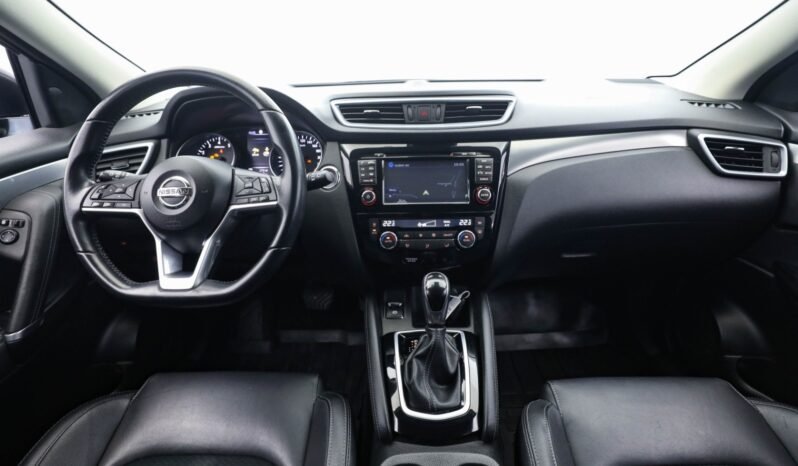
								Nissan Qashqai DIG-T 116 ch Tekna full									