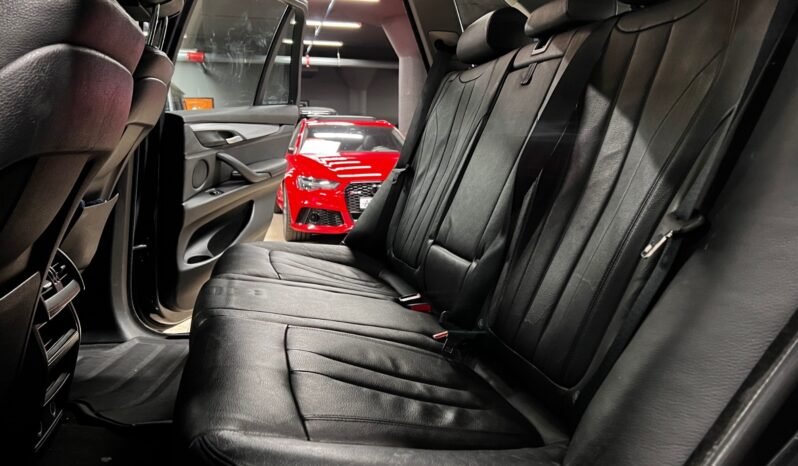 
								BMW X5 xDrive40e iPerformance full									