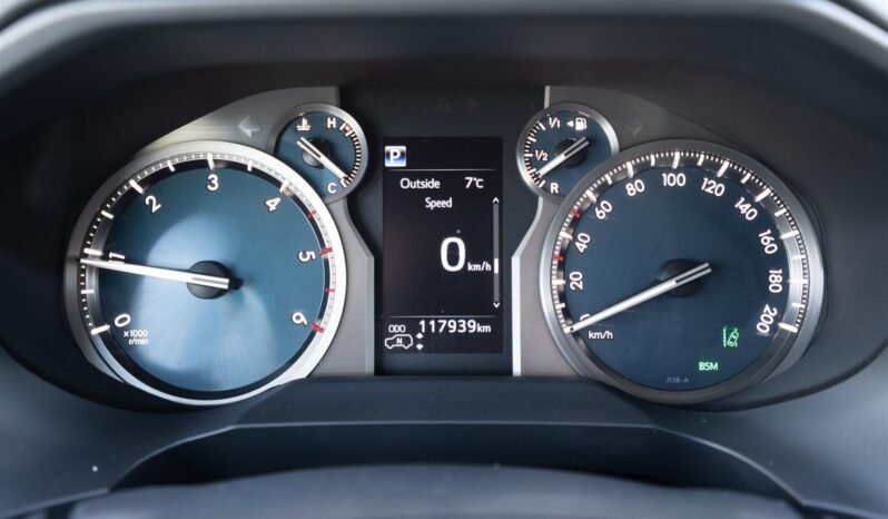 
								Toyota Land Cruiser 2.8 D-4D GX full									
