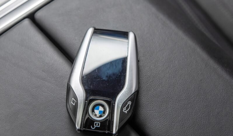 
								BMW X5 M-Sport Individual full									