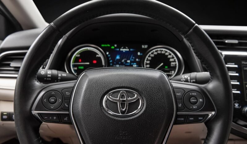 
								Toyota Camry 2.5 Hybrid Premium full									