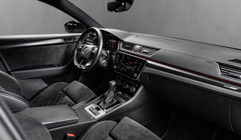 
								Skoda Superb Sportline 2.0 TDI 200 ch DSG 4×4 full									