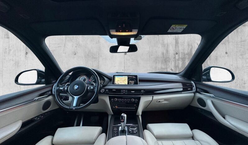 
								BMW X5 xDrive40e M-Sport full									