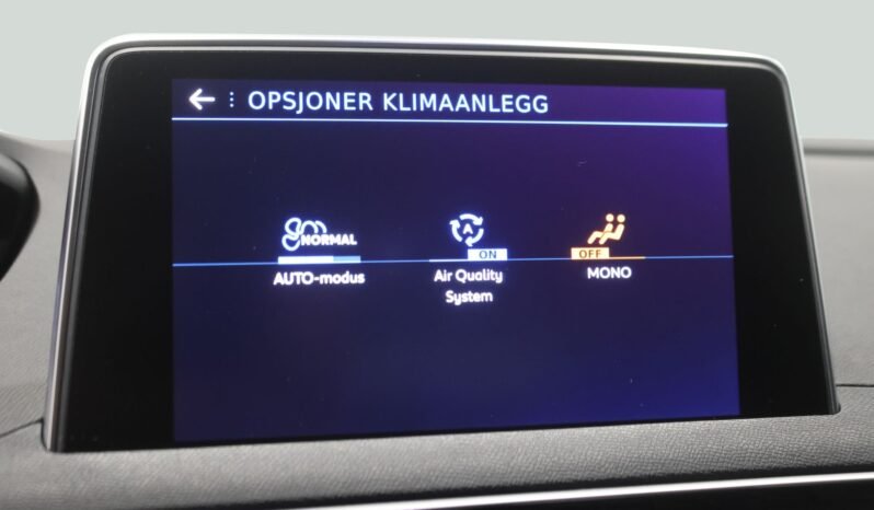
								Peugeot 3008 Allure 1.5 BlueHDi 130 ch full									